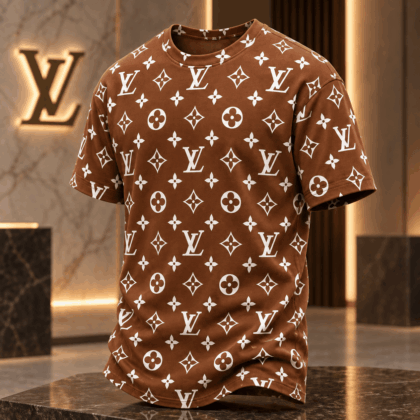 Louis Vuitton | Oversized Monogram Print T-Shirt Winter 2026 Collection