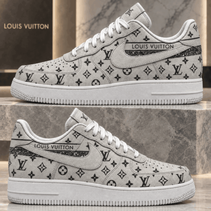 Louis Vuitton | Monochrome Monogram Print Sneakers Winter 2026 Collection