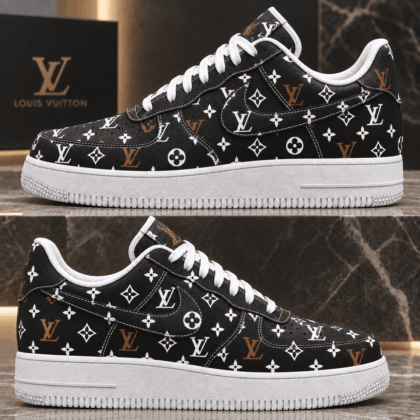 Louis Vuitton | Tricolor Monogram Print Sneakers Fall 2026 Collection