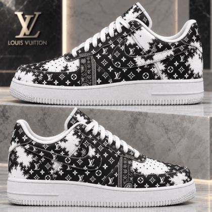 Louis Vuitton | Monogram Paint Splatter Sneakers Fall 2026 Collection