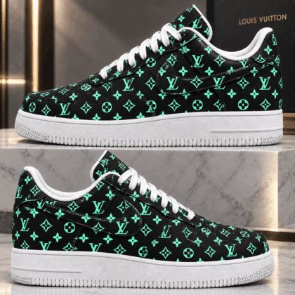 Louis Vuitton | Mint Monogram Print Sneakers Winter 2026 Collection