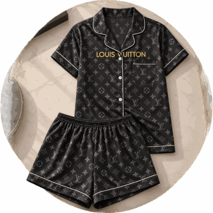 Louis Vuitton | Noir Monogram Print Pajamas Set Winter 2026 Collection