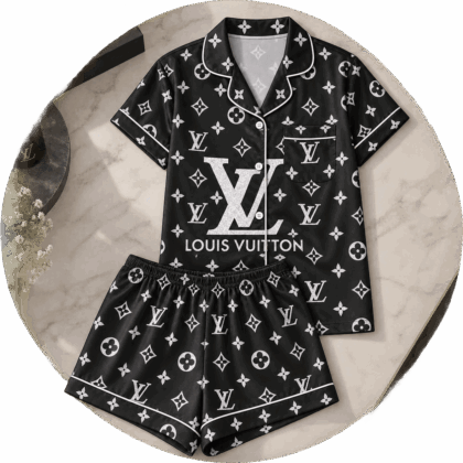 Louis Vuitton | Oversized Monogram Print Pajamas Set Fall 2026 Collection