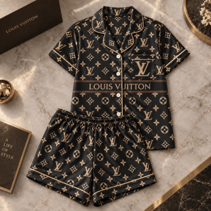 Louis Vuitton | Classic Monogram Stripe Pajamas Set Winter 2026 Collection