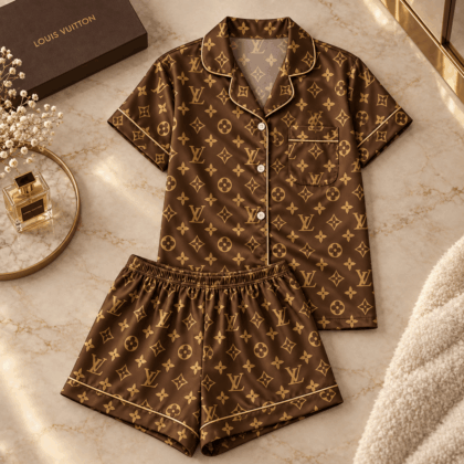 Louis Vuitton | Classic Brown Monogram Pajamas Set Fall 2026 Collection
