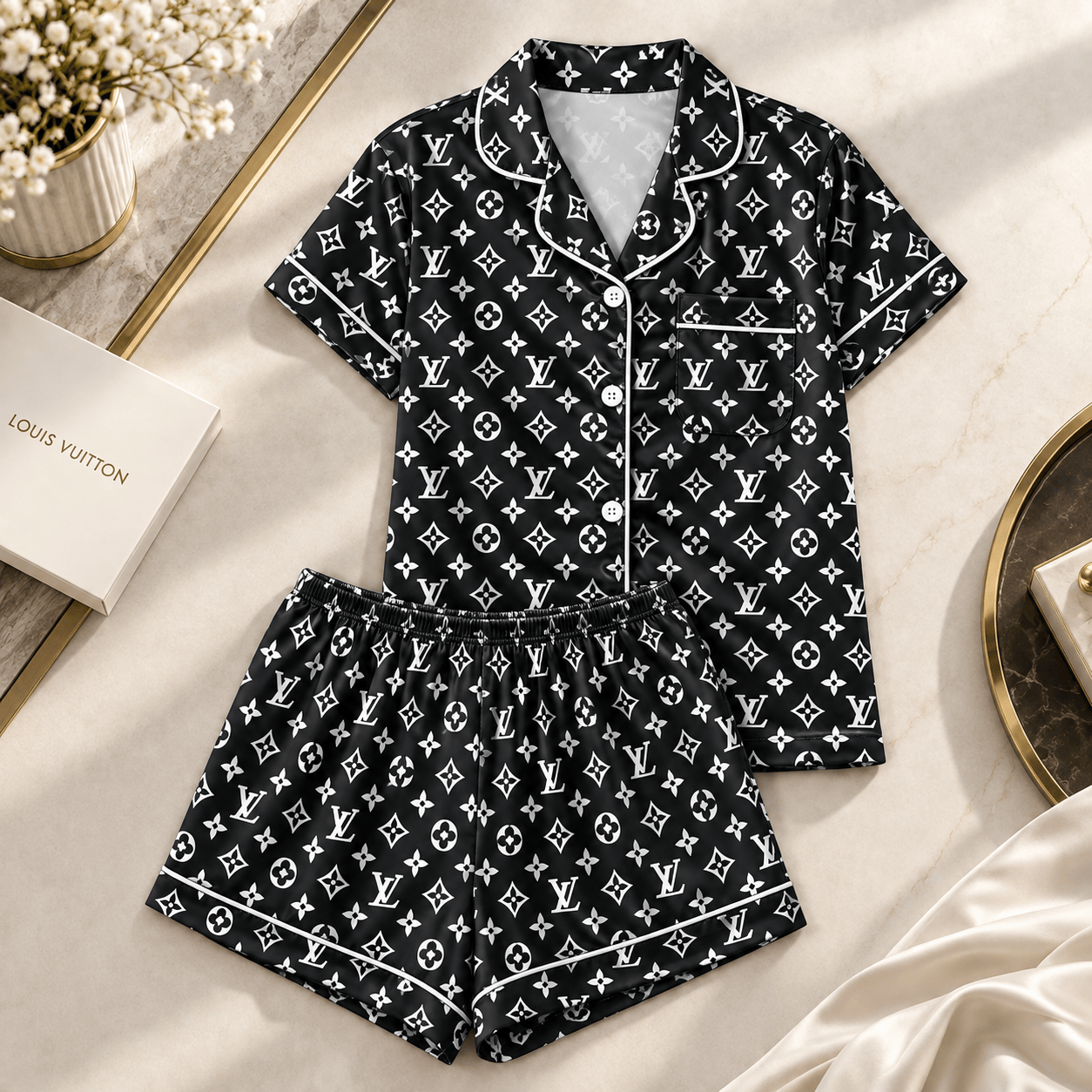 Louis Vuitton | Black Monogram Print Pajamas Set Winter 2026 Collection