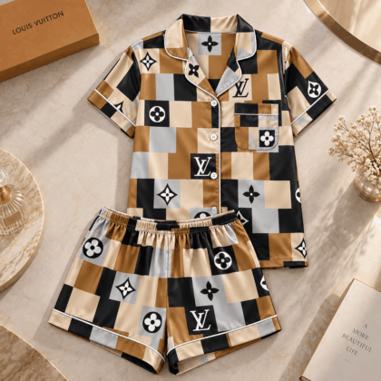 Louis Vuitton | Geometric Monogram Mosaic Pajamas Set Winter 2026 Collection