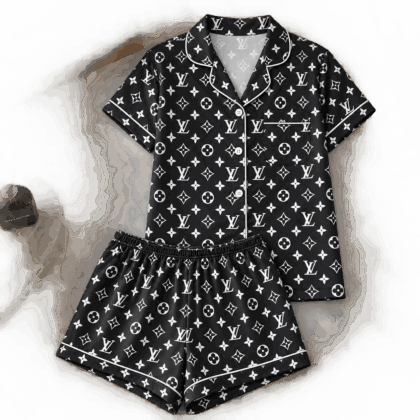Louis Vuitton | Black Monogram Print Pajamas Set Winter 2026 Collection
