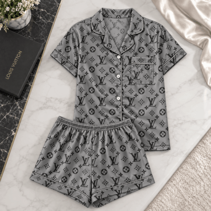 Louis Vuitton | Silver Monogram Print Pajamas Set Fall 2026 Collection