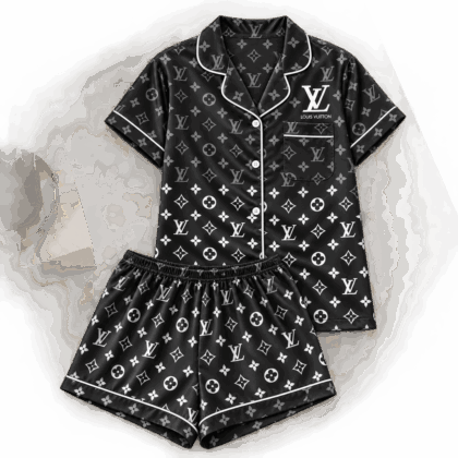 Louis Vuitton | Monochrome Monogram Print Pajamas Set Winter 2026 Collection