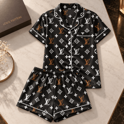 Louis Vuitton | Black Tricolor Monogram Print Pajamas Set Winter 2026 Collection