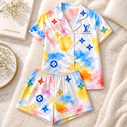 Louis Vuitton | Watercolor Monogram Bloom Pajamas Set Fall 2026 Collection