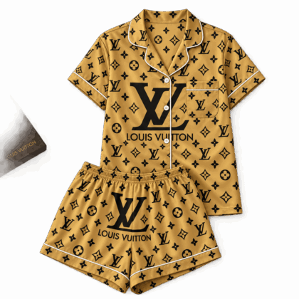 Louis Vuitton | Golden Oversized Monogram Print Pajamas Set Winter 2026 Collection