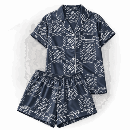 Louis Vuitton | Dotted Diamond Logo Print Pajamas Set Winter 2026 Collection