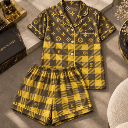 Louis Vuitton | Golden Monogram Plaid Pajamas Set Fall 2026 Collection