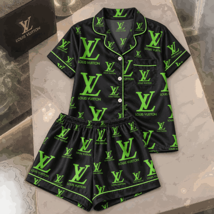 Louis Vuitton | Neon Green Monogram Print Pajamas Set Winter 2026 Collection