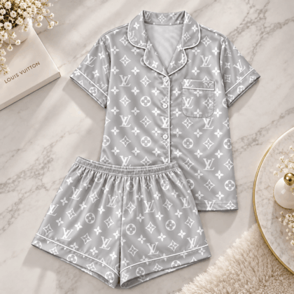 Louis Vuitton | Silver Monogram Print Pajamas Set Fall 2026 Collection