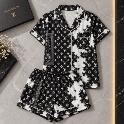 Louis Vuitton | Monogram Bandana Splatter Pajamas Set Fall 2026 Collection