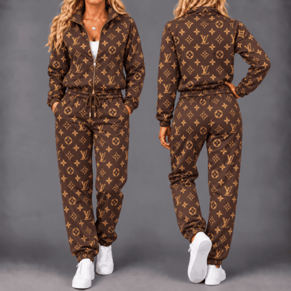 Louis Vuitton | Premium Signature Monogram Women Long Set Collection 20